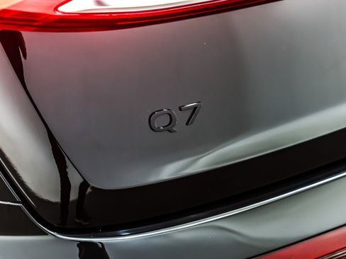 Used 2025 Audi Q7 3.0T Premium Plus w/ Premium Plus Package image 10