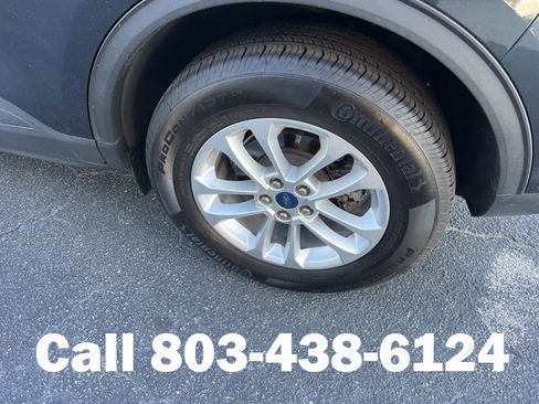 Used 2022 Ford Escape SE w/ Convenience Package image 29