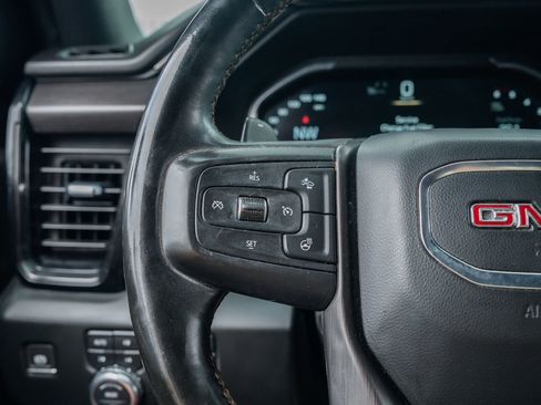 Used 2024 GMC Sierra 1500 AT4 w/ AT4 Premium Package AWD/4WD image 25