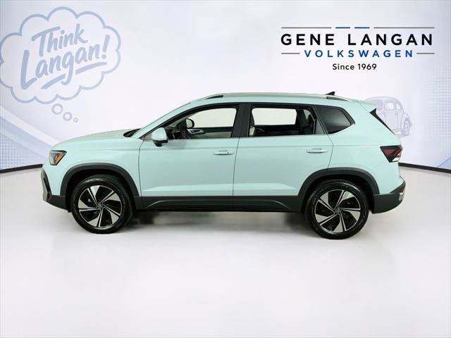 New 2027 Volkswagen Taos SE AWD/4WD image 8
