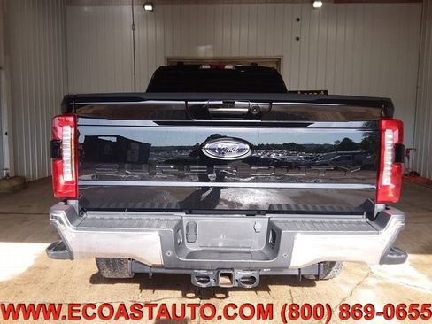 Used 2023 Ford F350 Lariat w/ Tow Technology Package image 8