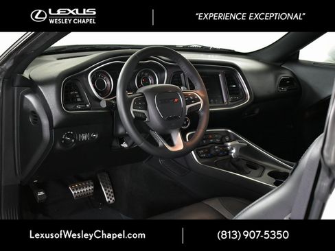 Used 2015 Dodge Challenger SXT Plus image 19