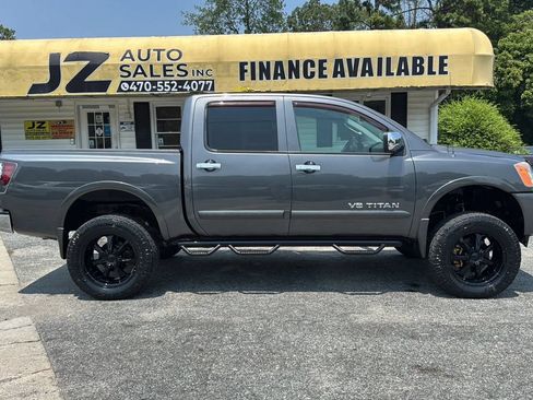 Used 2010 Nissan Titan LE AWD/4WD image 2