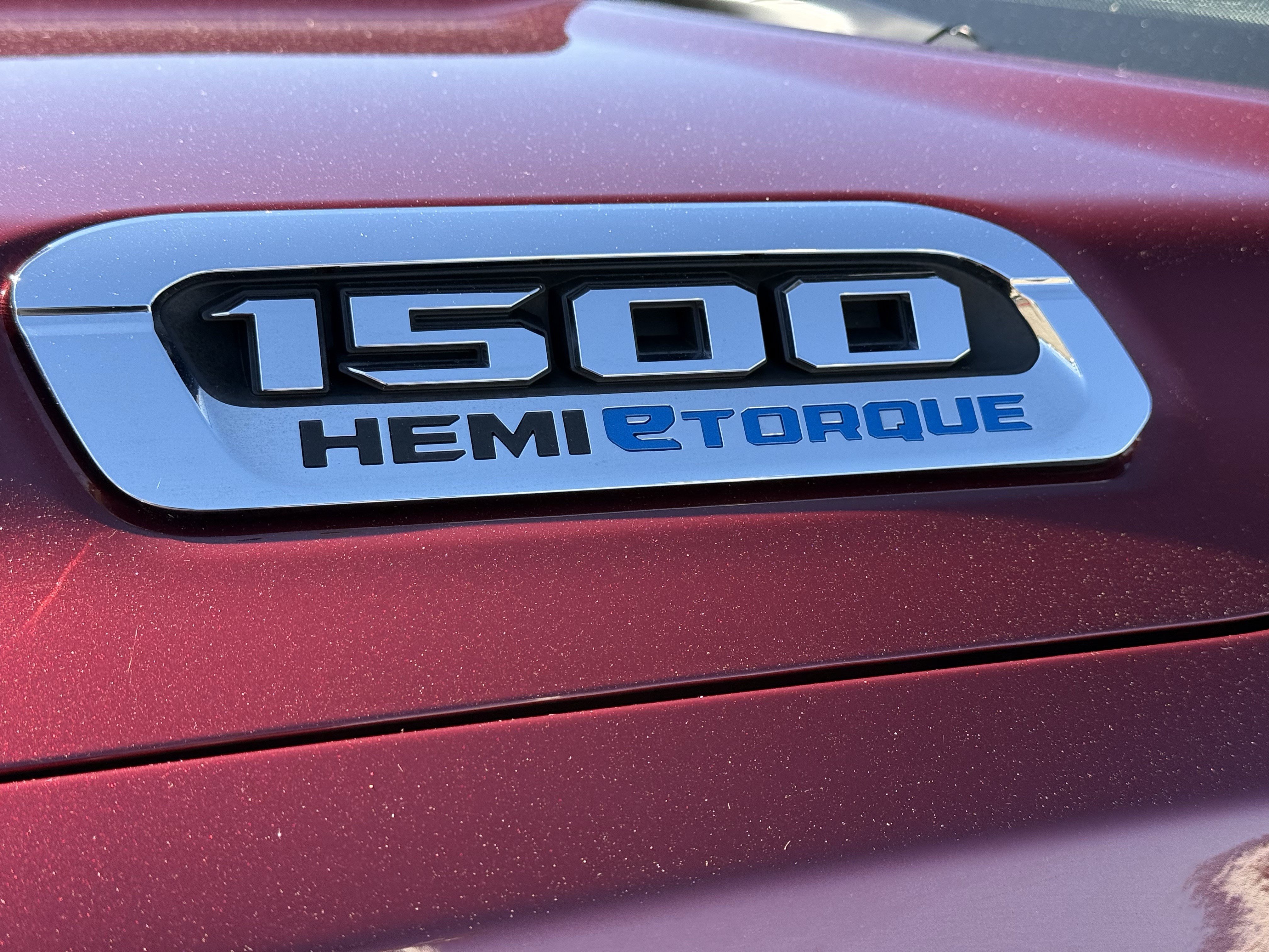 Used 2021 RAM 1500 Laramie AWD/4WD image 39