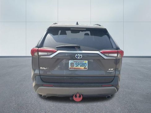 Used 2021 Toyota RAV4 XSE AWD/4WD image 7
