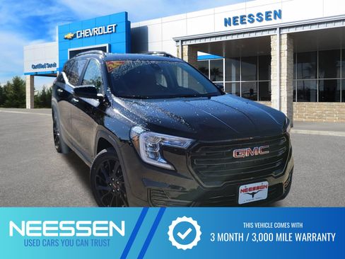 Used 2024 GMC Terrain SLE w/ Elevation Edition image 1