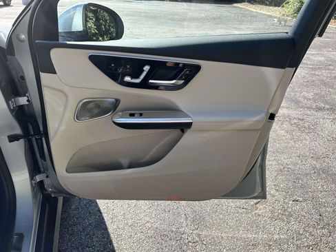 New 2027 Mercedes-Benz GLC 300 image 41