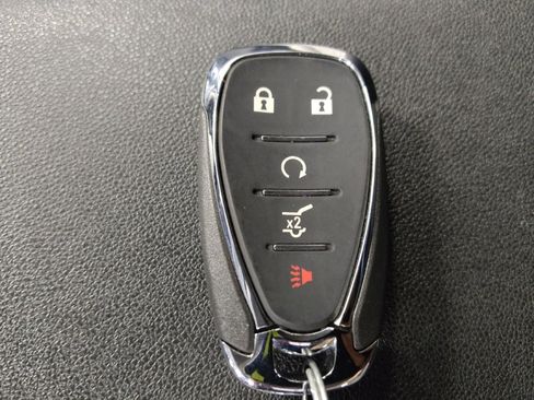 Used 2023 Chevrolet Equinox LT w/ Driver Convenience Package FWD image 32