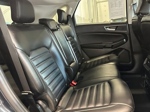 Used 2024 Ford Edge SEL w/ Convenience Package AWD/4WD image 31