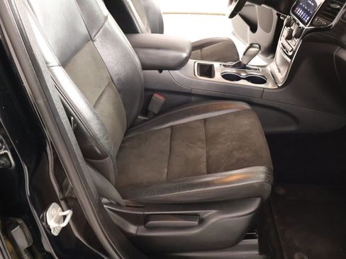 Used 2020 Jeep Grand Cherokee Altitude AWD/4WD image 14