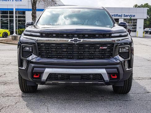 New 2026 Chevrolet Traverse Z71 w/ Driver Confidence Package image 9