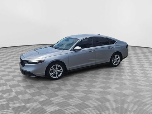 Used 2023 Honda Accord LX image 4