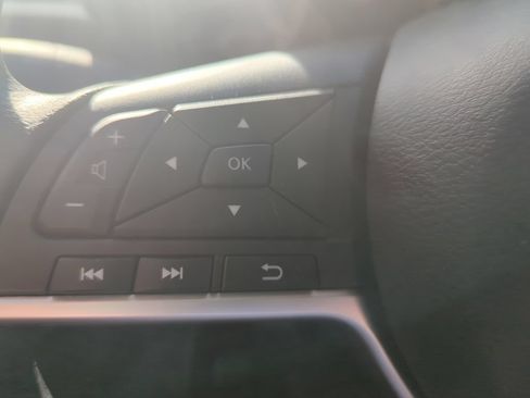 Used 2026 Nissan Altima 2.5 SV AWD/4WD image 21