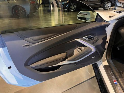 Used 2022 Chevrolet Camaro ZL1 image 14