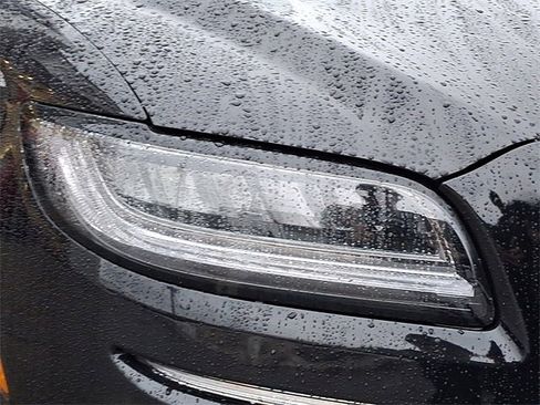 Certified 2023 Lincoln Nautilus Reserve w/ Equipment Group 201A image 9