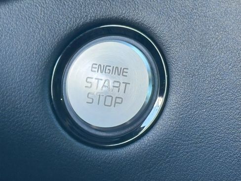 Used 2023 Kia Stinger GT2 image 32