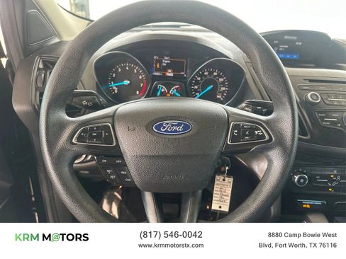 Used 2017 Ford Escape S image 18