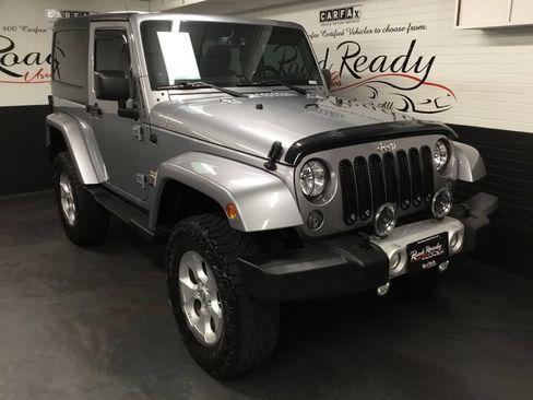 Used 2014 Jeep Wrangler Sahara w/ Dual Top Group AWD/4WD image 2