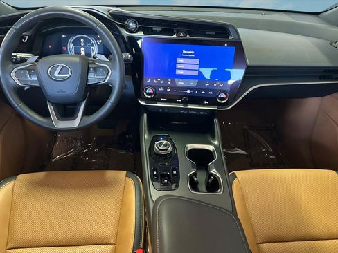 Certified 2023 Lexus RZ 450e Premium w/ Technology Package AWD/4WD image 17