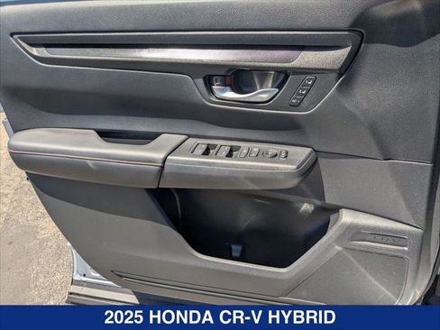 Used 2025 Honda CR-V Sport-L image 10