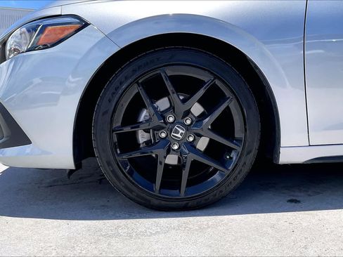 Used 2022 Honda Civic Sport image 8