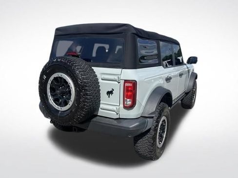 Used 2022 Ford Bronco Black Diamond w/ Sasquatch Package AWD/4WD image 9