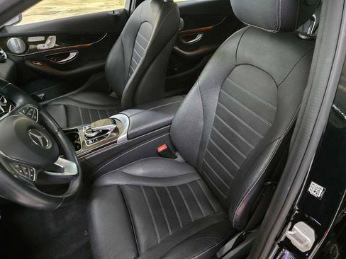 Used 2016 Mercedes-Benz C 350e Sedan image 24