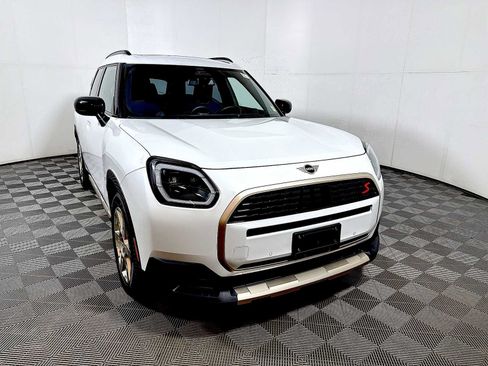 Used 2025 MINI Cooper Countryman S AWD/4WD image 2