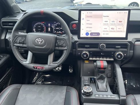 Used 2025 Toyota Tacoma TRD Pro AWD/4WD image 20