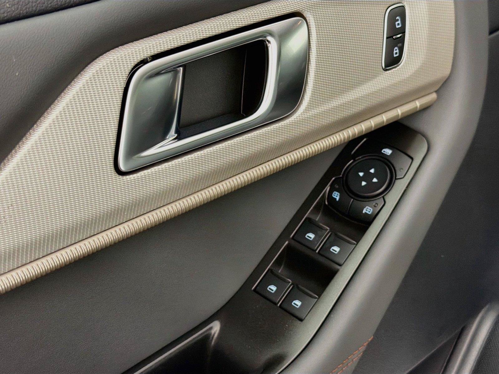 New 2027 Ford Explorer Active w/ Active Comfort Package AWD/4WD image 24