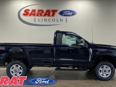 New 2025 Ford F350 XLT w/ FX4 Off-Road Package