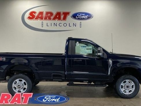 New 2025 Ford F350 XLT w/ FX4 Off-Road Package image 1