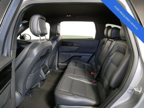 Used 2024 Lincoln Nautilus Premier w/ Jet Appearance Package AWD/4WD image 14