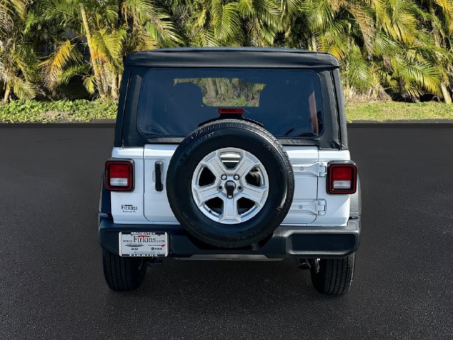 Used 2022 Jeep Wrangler Unlimited Sport AWD/4WD image 7