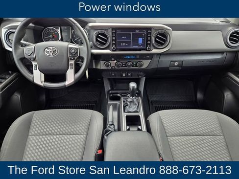 Used 2022 Toyota Tacoma SR5 AWD/4WD image 16
