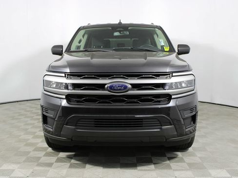 Used 2024 Ford Expedition XLT RWD image 2