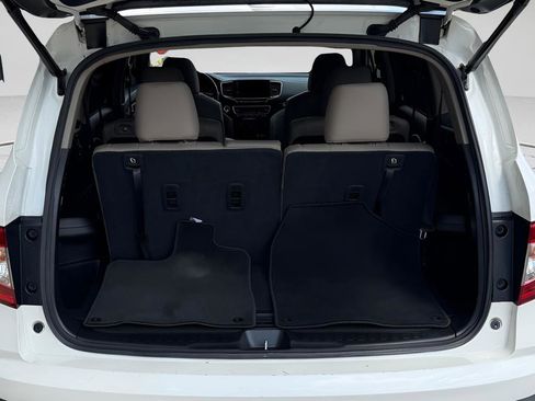 Used 2019 Honda Pilot Touring image 23