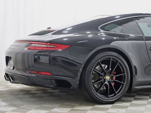 Used 2017 Porsche 911 Carrera 4S AWD/4WD image 9