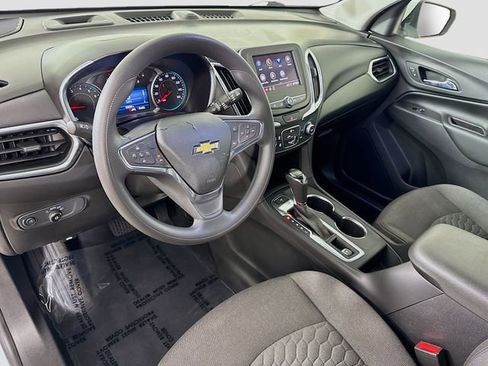 Used 2021 Chevrolet Equinox LT image 18