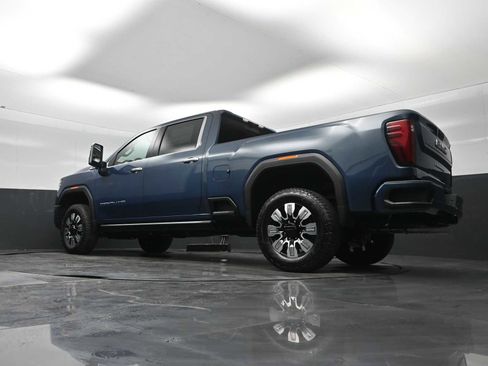 New 2026 GMC Sierra 2500 Denali w/ Denali Reserve Package image 37