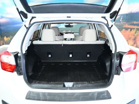 Used 2016 Subaru Crosstrek 2.0i Premium w/ Moonroof Package image 41