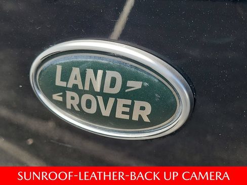 Used 2018 Land Rover Range Rover Velar R-Dynamic SE AWD/4WD image 13