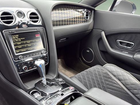 Certified 2018 Bentley Continental GT Supersports image 40
