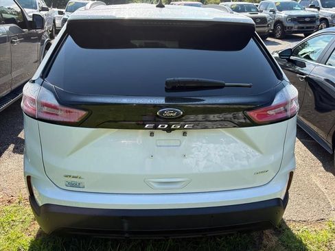 Used 2022 Ford Edge SEL w/ Sport Appearance Package AWD/4WD image 7
