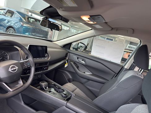 New 2026 Nissan Rogue SV image 23