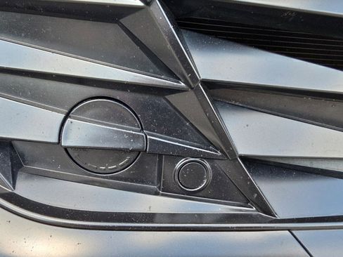 Used 2025 Hyundai Elantra SEL FWD image 6