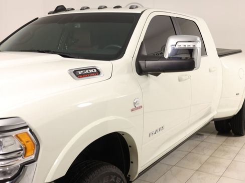 Used 2024 RAM 3500 Limited w/ Towing Technology Group AWD/4WD image 50