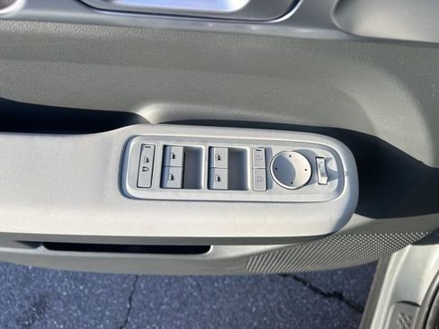 New 2026 Hyundai Santa Fe SE image 11