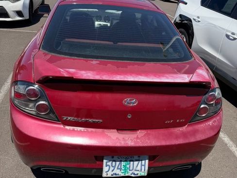 Used 2007 Hyundai Tiburon FWD image 5