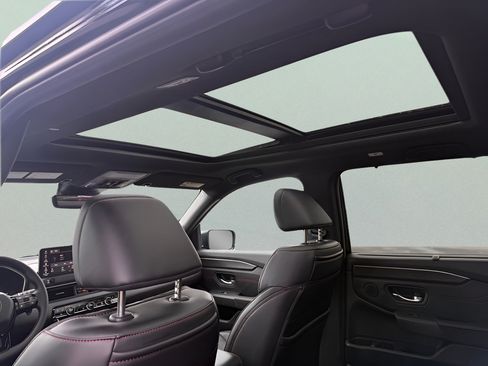 New 2026 Honda Pilot Black Edition image 32